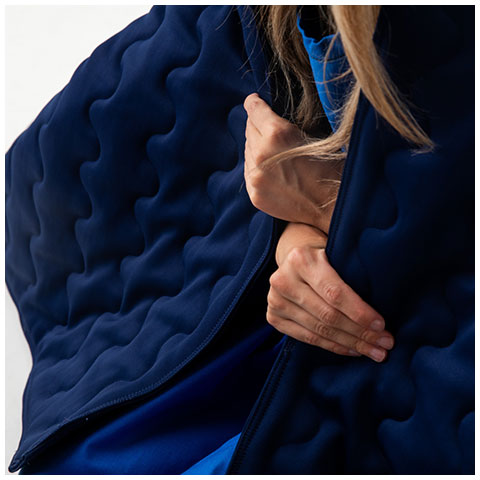 P212 3013 WHIT00 NAVY00 DECKE